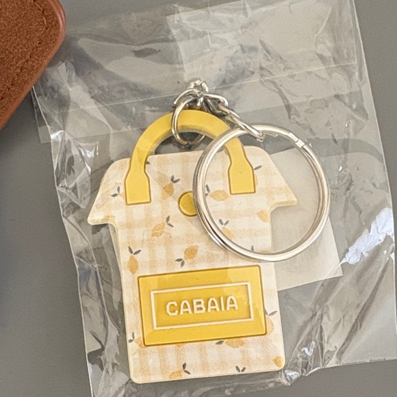 Blue Floral Cabaia Pouch with Keychain NEW - Picture 4 of 4